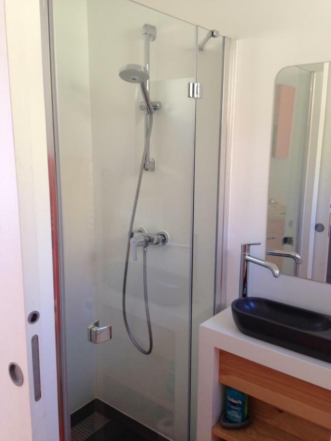 By Cassis Chambre Privee Dans Maison Familiale Exterior photo