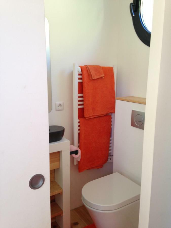 By Cassis Chambre Privee Dans Maison Familiale Exterior photo